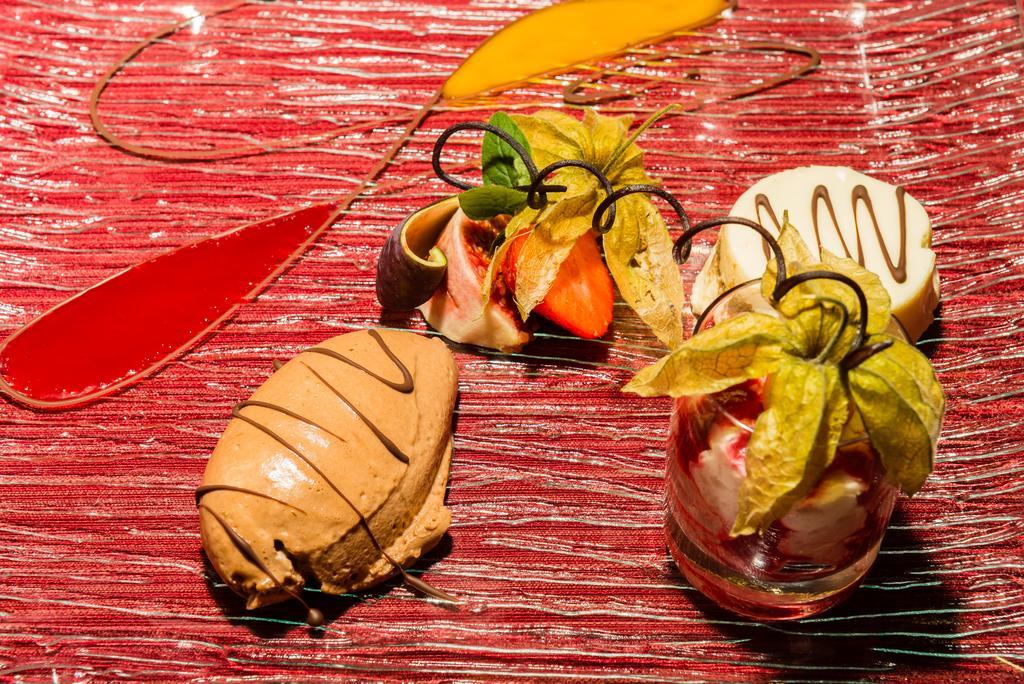 Moselhotel Ludwigs Köwerich エクステリア 写真