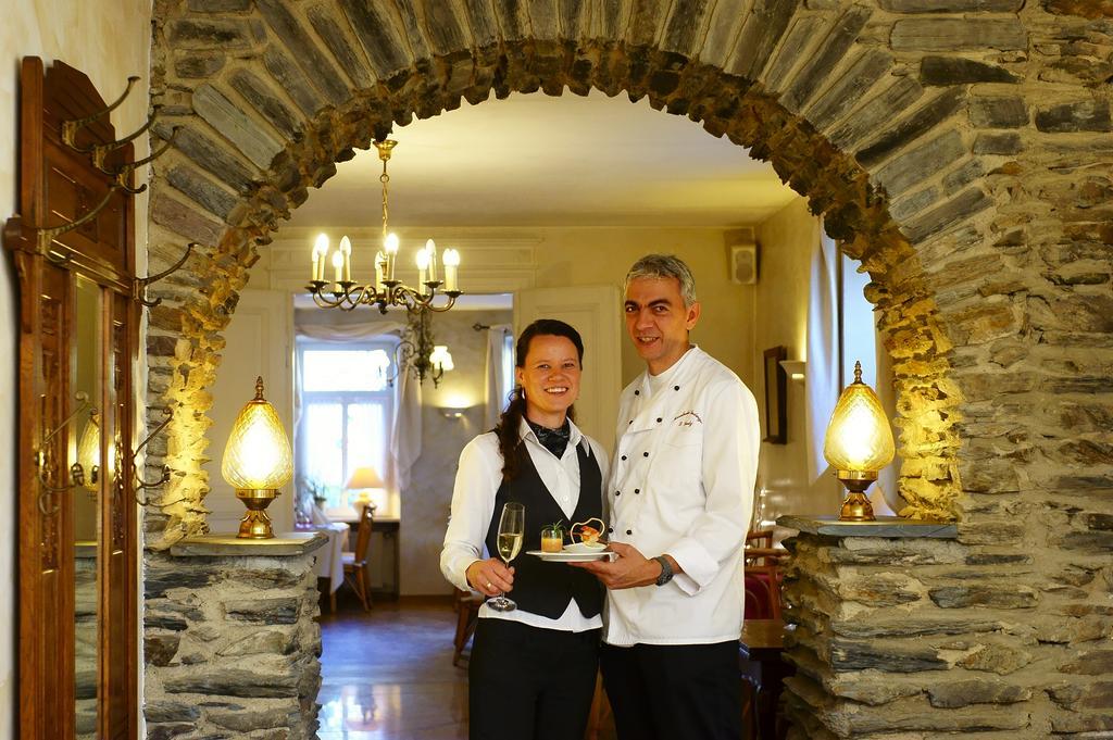Moselhotel Ludwigs Köwerich エクステリア 写真