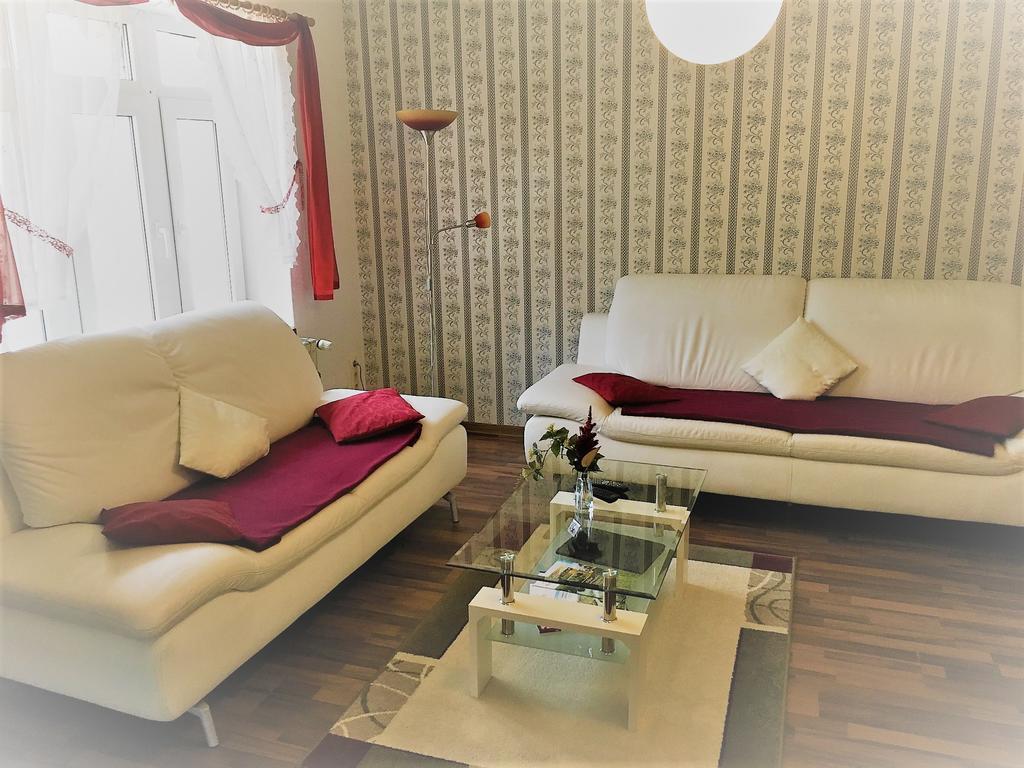 Moselhotel Ludwigs Köwerich エクステリア 写真
